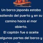 Un barco japonés estaba saliendo del puerto (1)