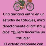 Una anciana entra en un estudio de tatuajes